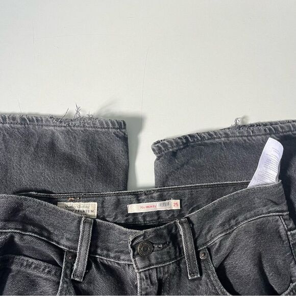 Levi's 70's High-Rise Flare Jeans Free People 25 - Picture 5 of 13